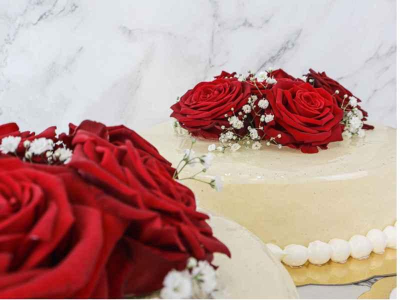 Bröllopstårta Jordgubb & vanilj